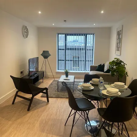 Stylish Modern One Bed Apartment *